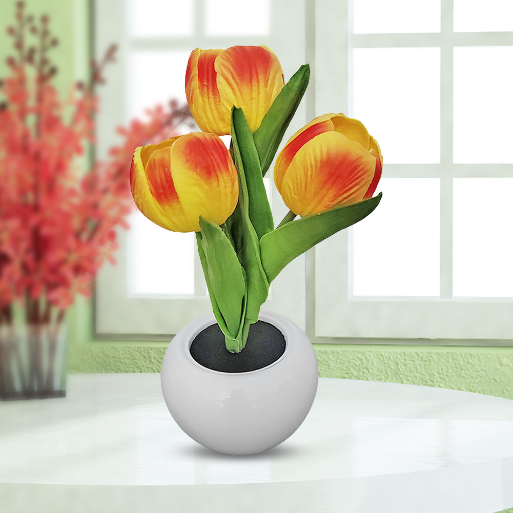 9x22cmの鉢植えのテーブルランプ。電池式で、チューリップ - Plant Pot のレビューと価格