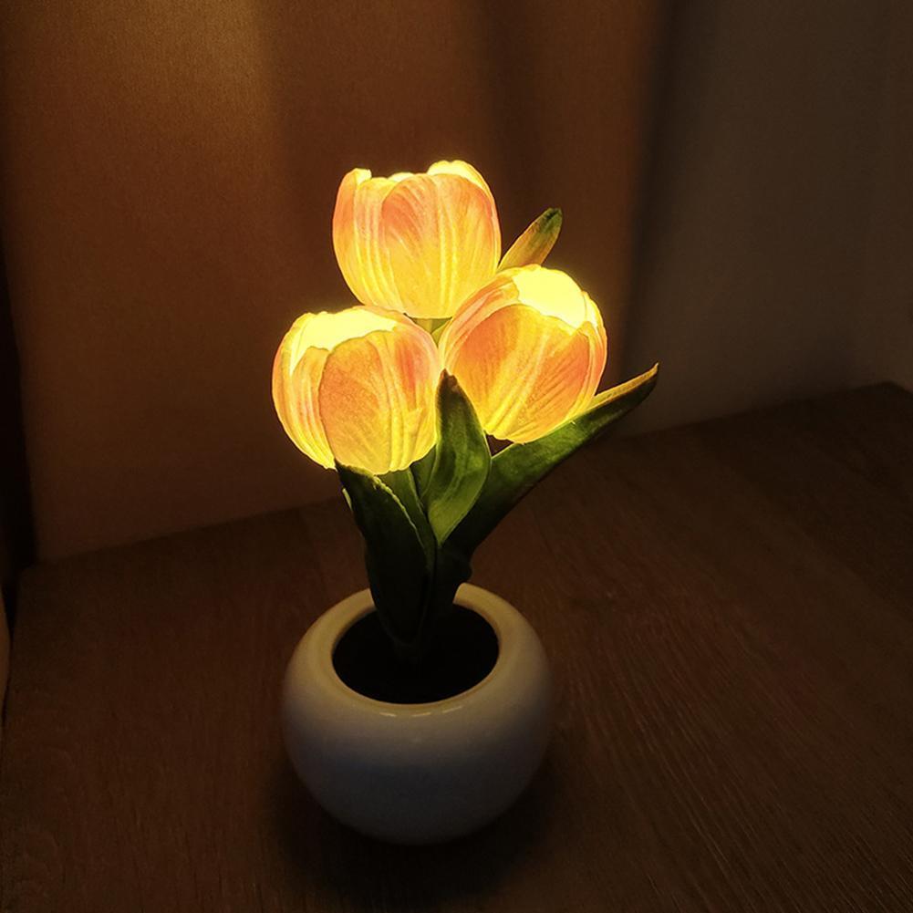 9x22cmの鉢植えのテーブルランプ。電池式で、チューリップ - Plant Pot のレビューと価格